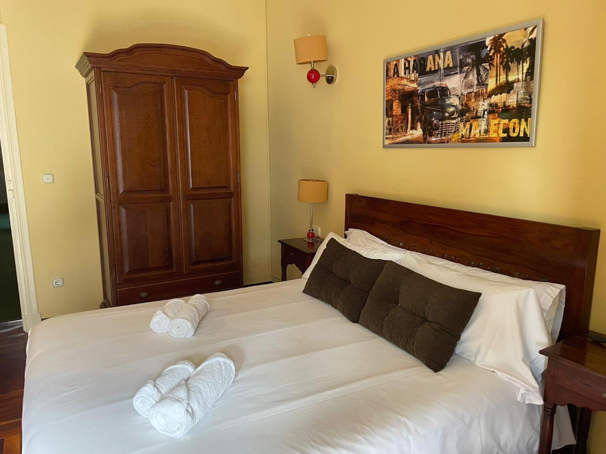 Hostal Esmeralda Comillas Kültér fotó